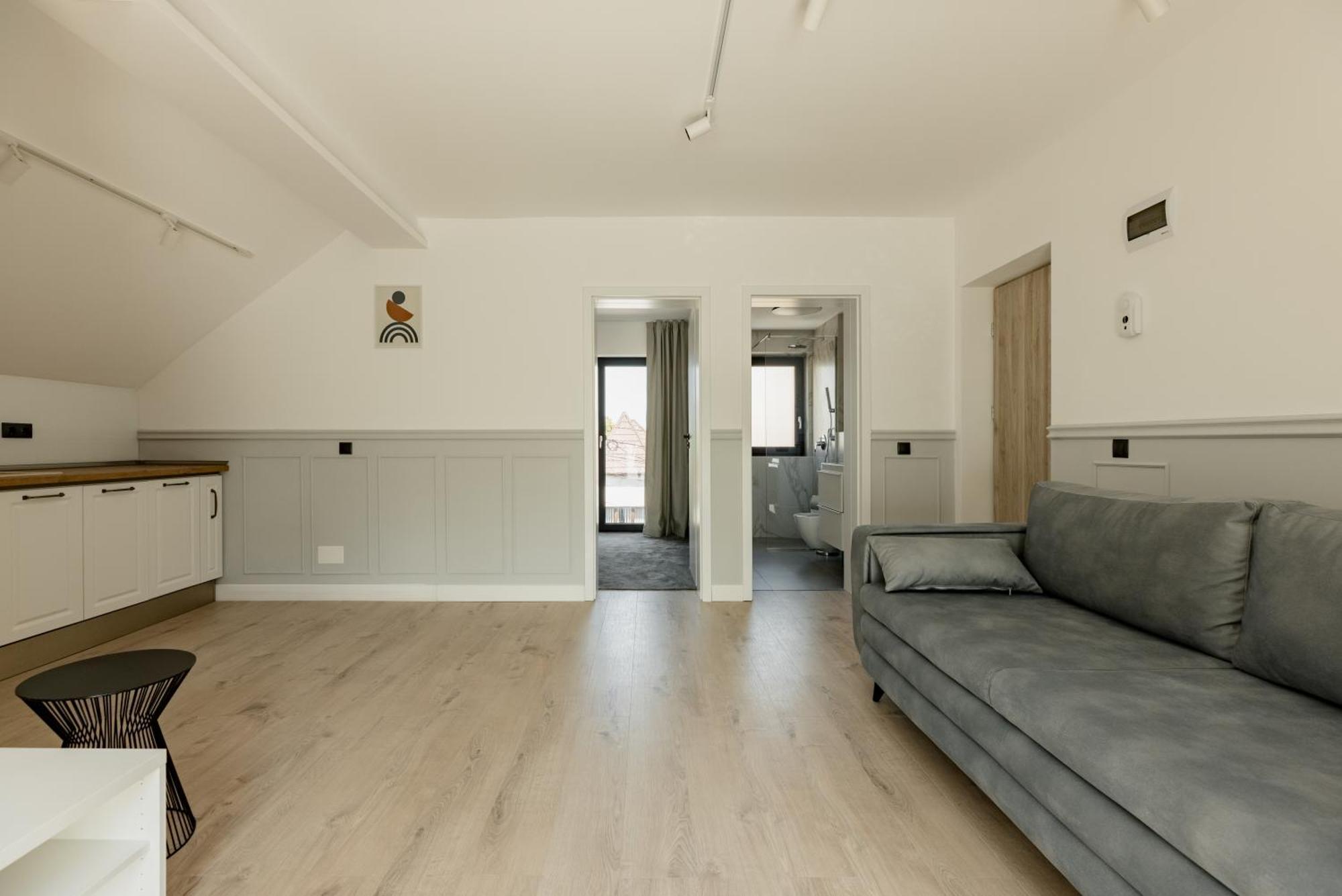 Aparthotel Nest Inn Meteor Cluj-Napoca Eksteriør billede